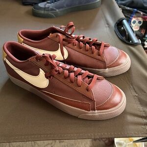 Nike shoes
